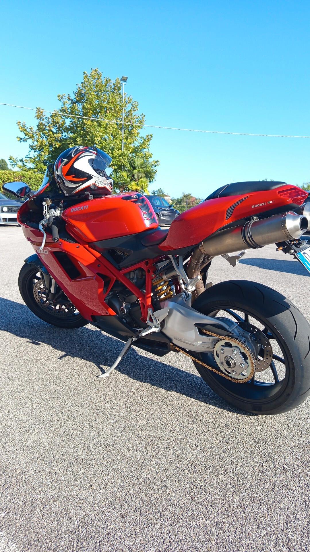 Ducati 848