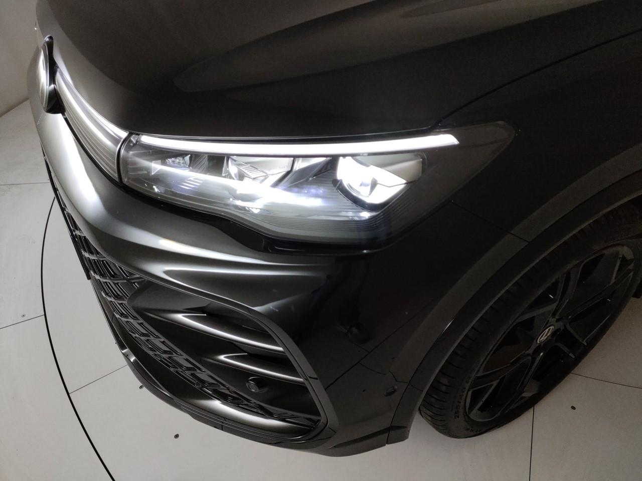 VOLKSWAGEN Tiguan 1.5 etsi R-Line Plus 150cv DSG