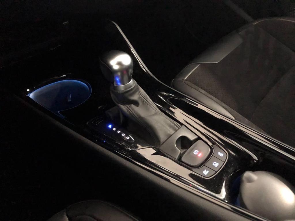 Toyota C-HR 5 Porte 1.8 Hybrid Dynamic 2WD E-CVT