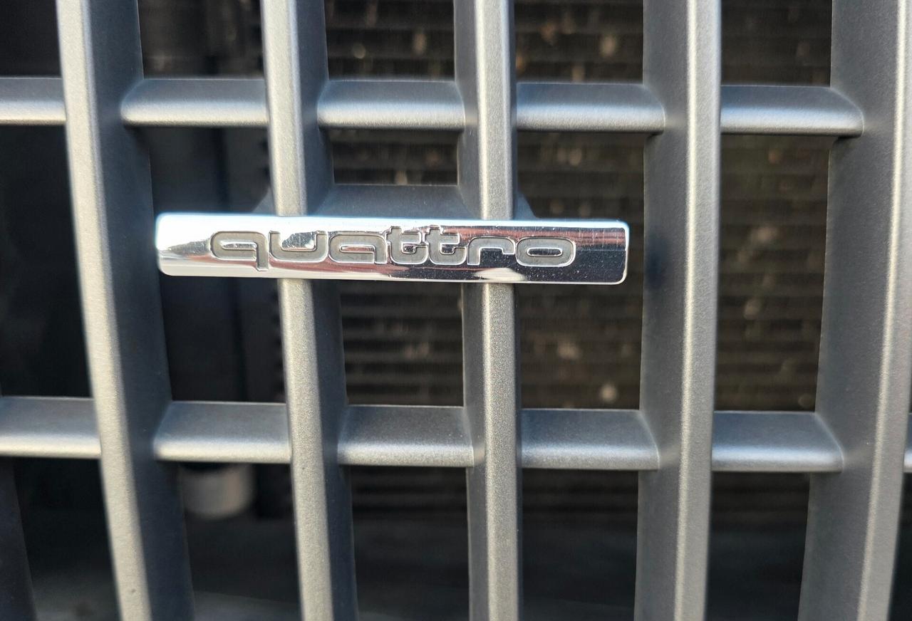 Audi Q5 2.0 quattro S line Plus tetto panoramic