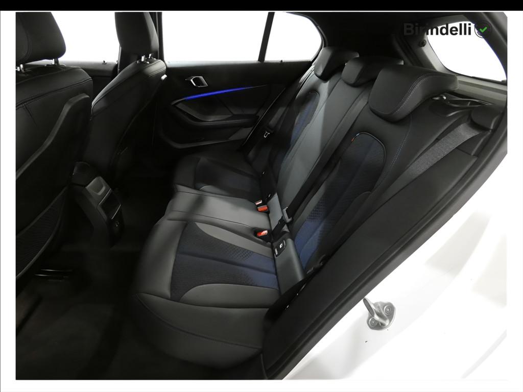 BMW Serie 1 (F40) - 116d 5p. Msport