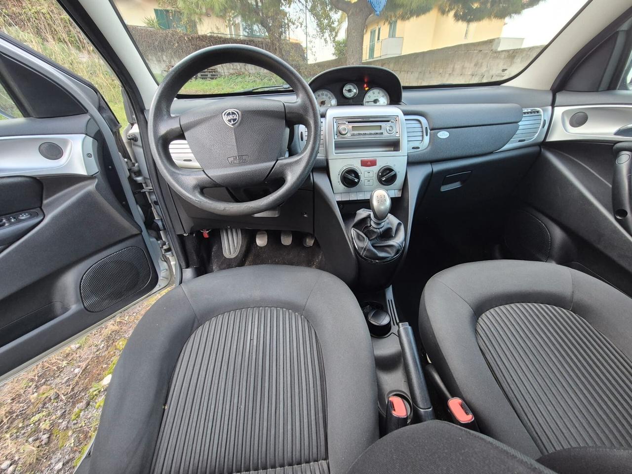 Lancia Ypsilon 1.2 Benzina 2010