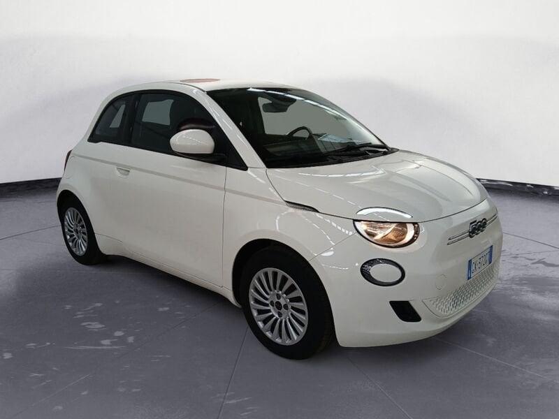 FIAT 500e 500 (2020--->) 500 Action Berlina 23,65 kWh
