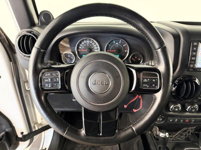JEEP Wrangler Unlimited 2.8 CRD DPF Sahara Auto