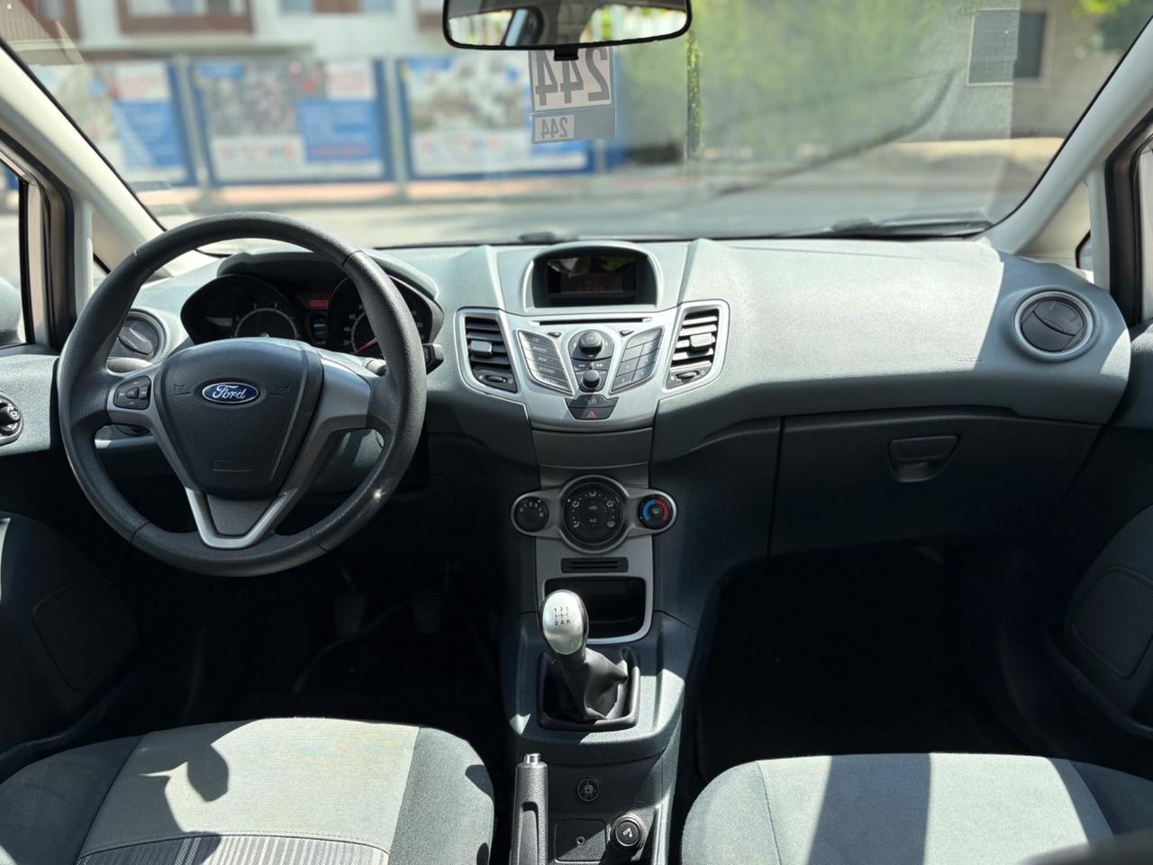 Ford Fiesta 1.4 5 porte Bz.- GPL Titanium