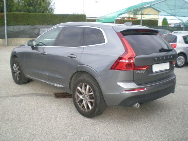 Volvo XC60 2.0 d4 Momentum Pro auto