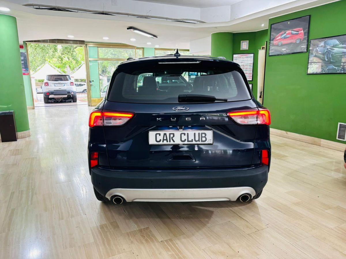 Ford Kuga 1.5 TDCI 120cv Autom. 2WD Titanium