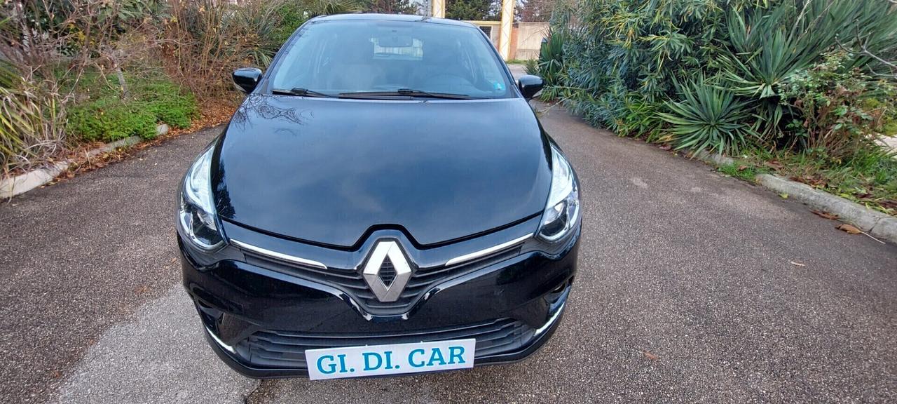 CLIO TCE 900 BENZINA/GPL DI SERIE 90 CV NAVIGATORE TELEFONO SENSORI FULL FULL IMPECCABILE