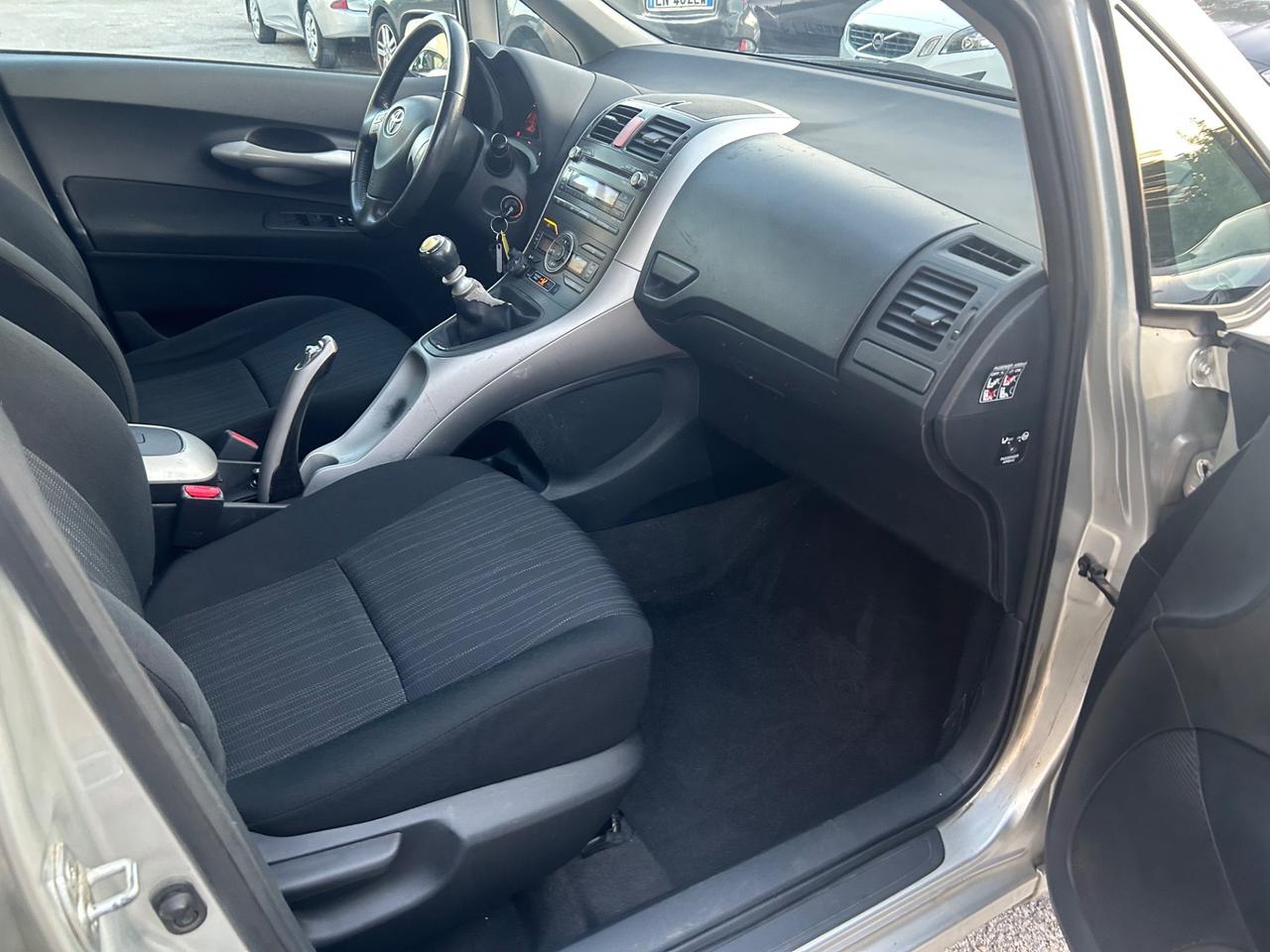 Toyota Auris 2.0 D-4D 136000km