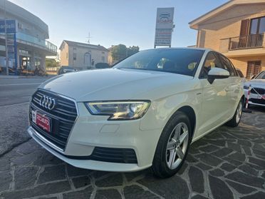 Audi A3 SPB 1.4 TFSI S tronic g-tron Business
