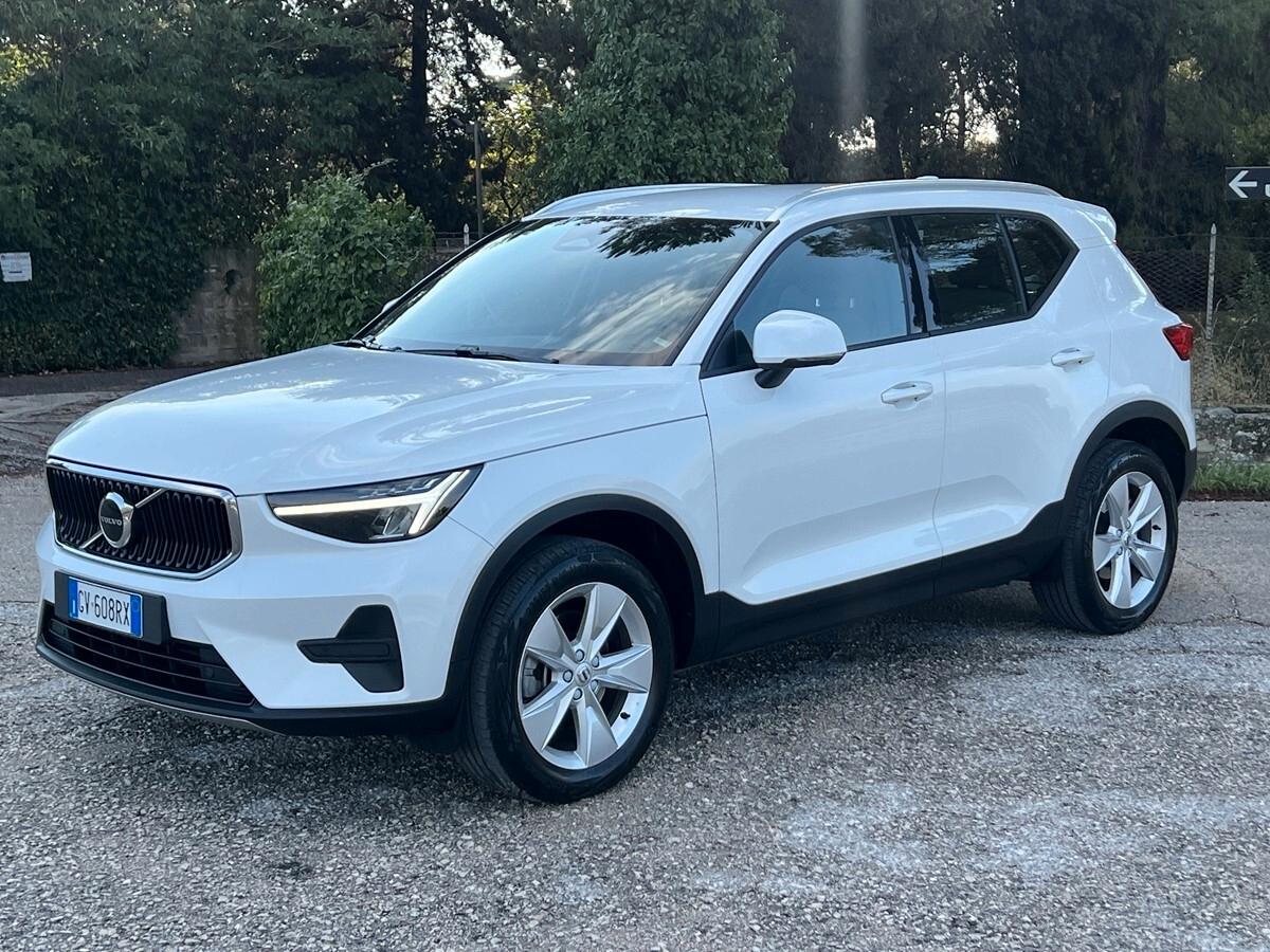 Volvo XC40 B3 automatico Core
