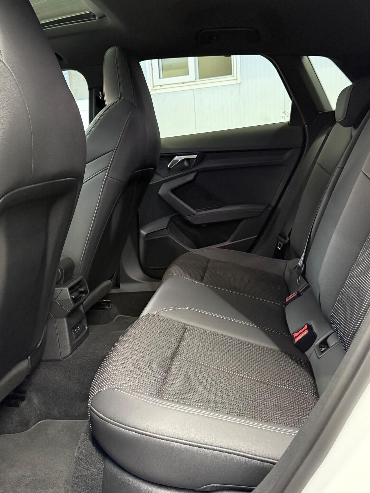 Audi A3 SPB 35 TDI S line edition