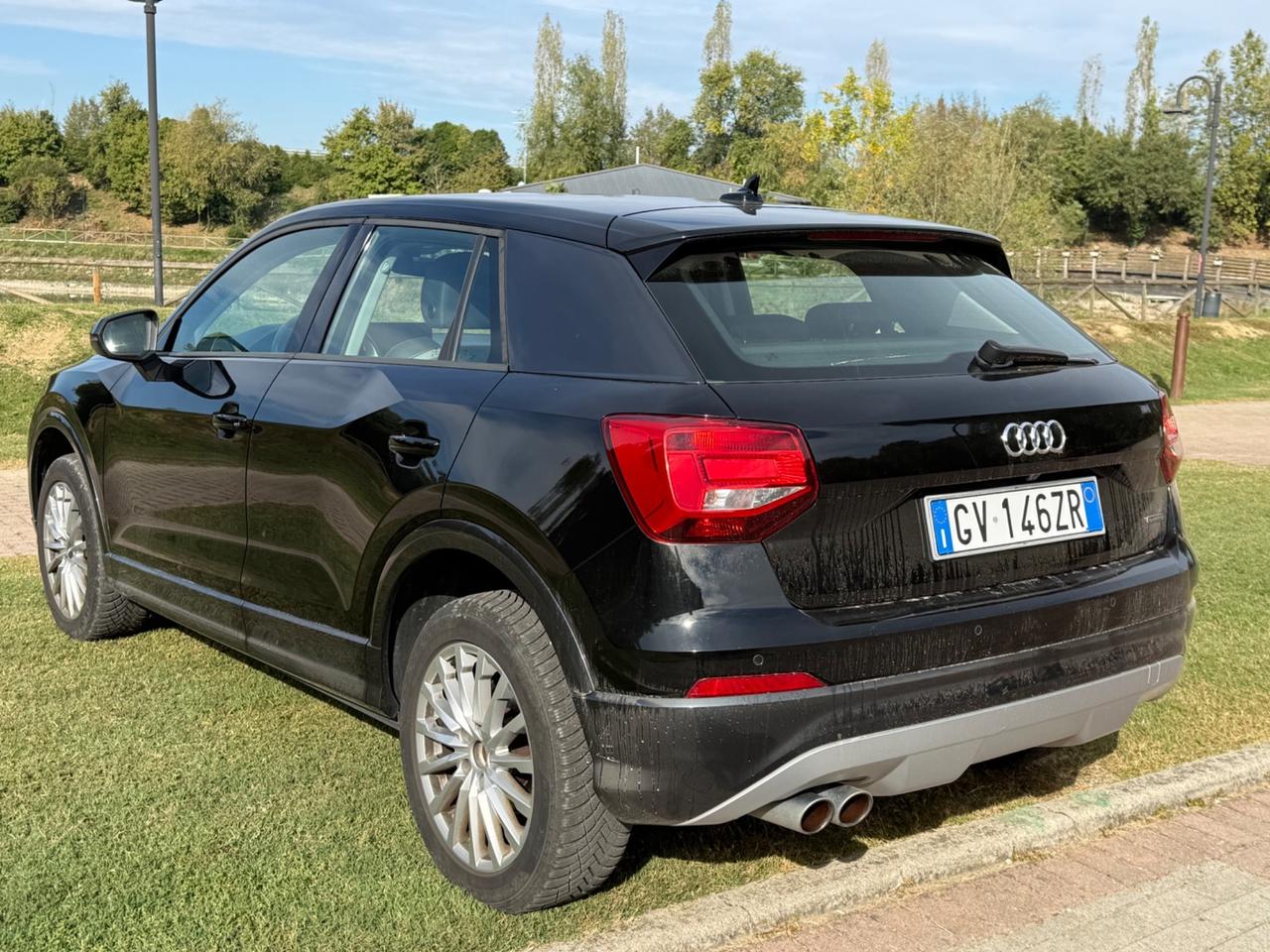 Audi Q2 40 TFSI quattro S tronic Identity Black