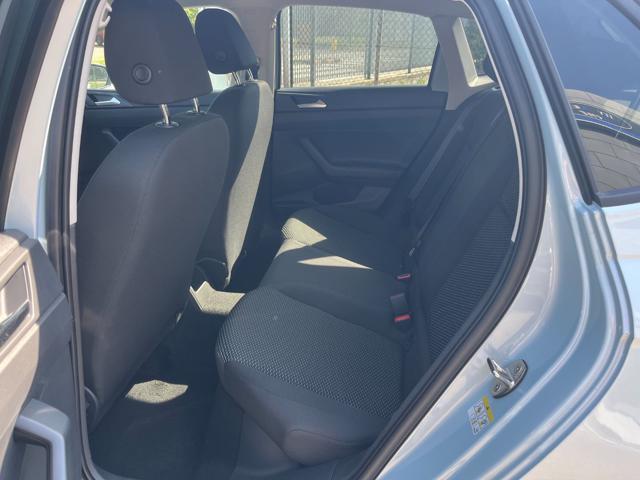 VOLKSWAGEN Polo 1.0 YOUNG Km 0