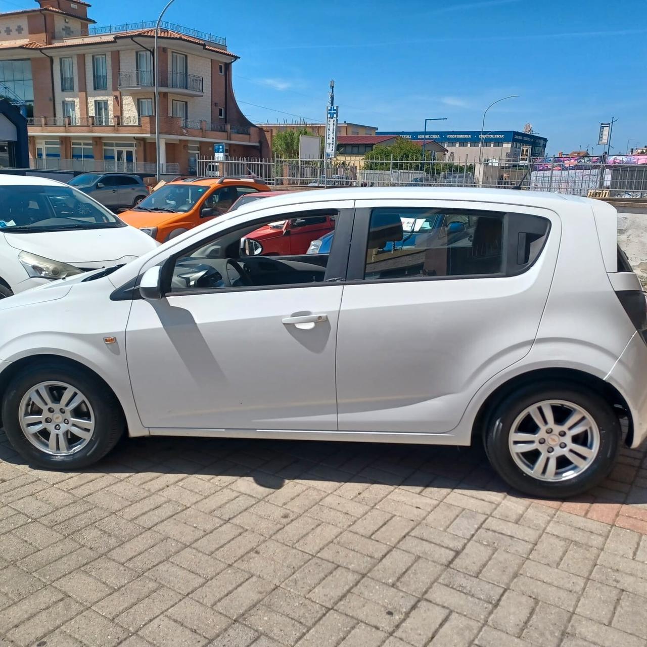 147018 KM AVEO 1.3 MJTD (MOTORE FIAT) NEOPATENTATI