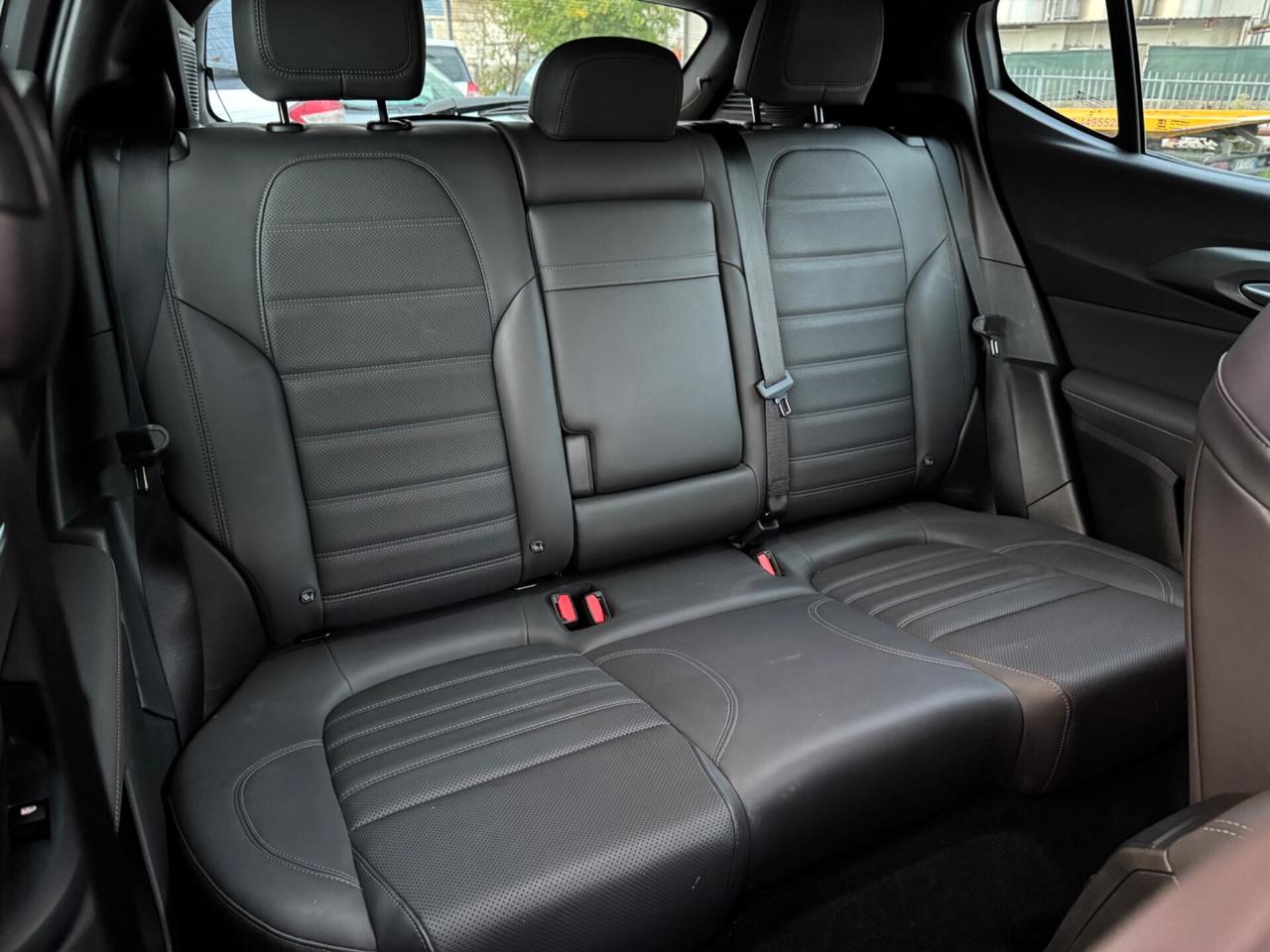 Alfa Romeo Tonale 1.3 280 CV PHEV AT6 Q4 Veloce