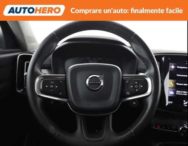 VOLVO XC40 D4 AWD Geartronic Momentum
