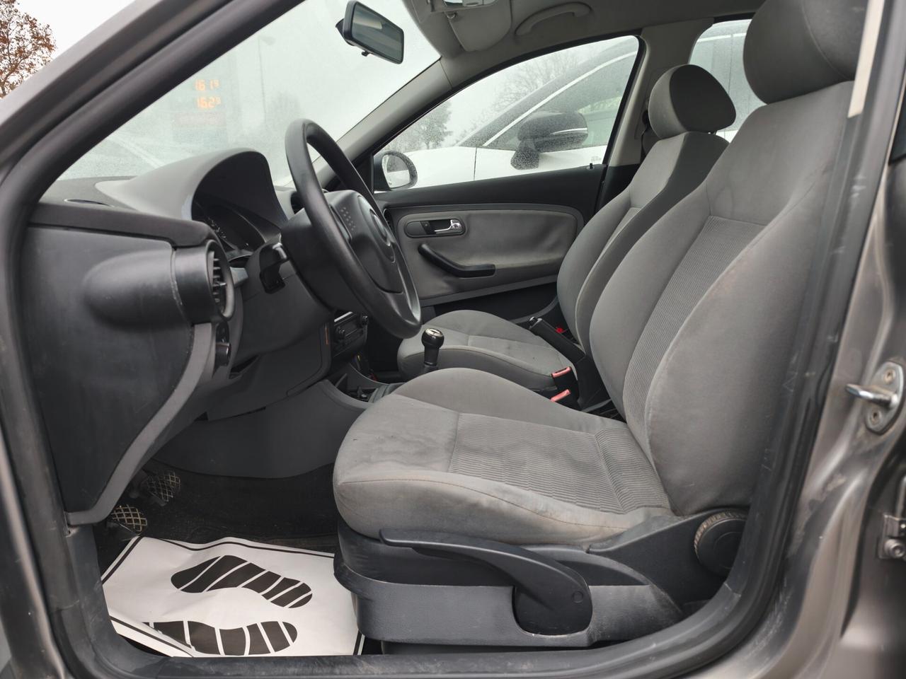 Seat Ibiza 1.4 16V 5p. Neopatentati