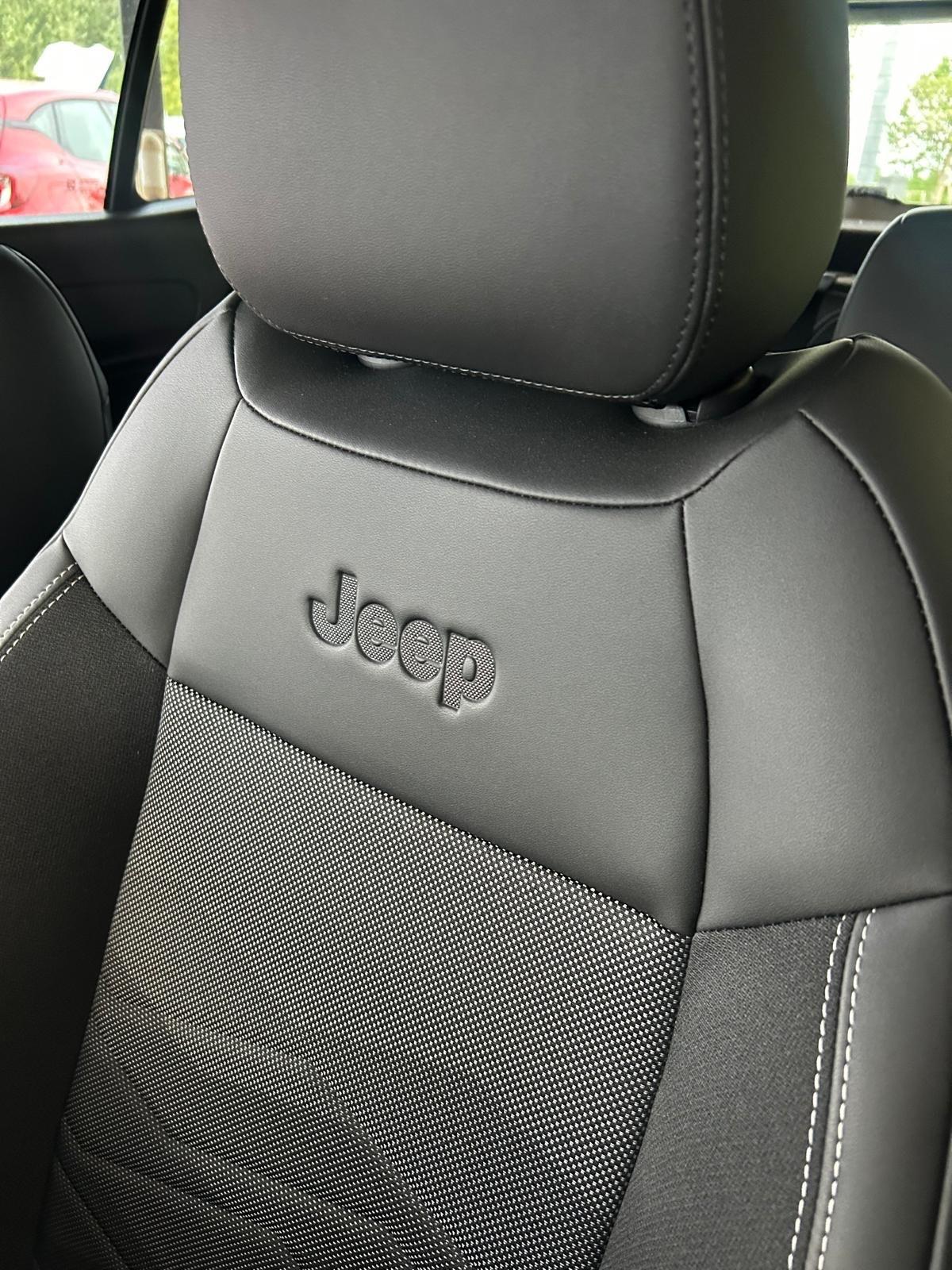 Jeep Avenger 1.2 Turbo 110 CV MHEV Summit