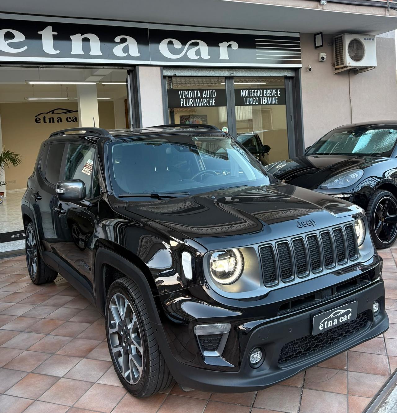 Jeep Renegade 1.5 Turbo T4 MHEV Limited