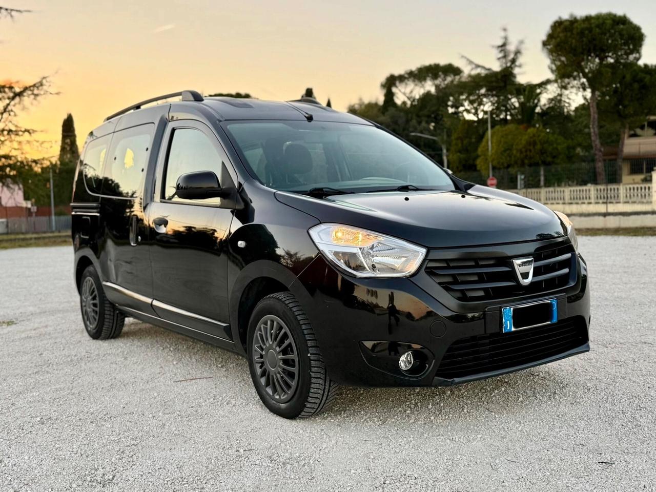 Dacia Dokker con posti 1.6 GPL neopatentati UNIPROPR