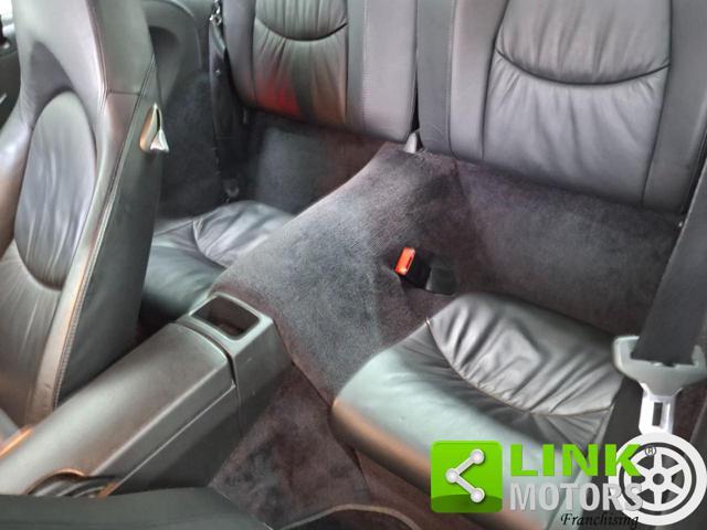 PORSCHE 911 997 Carrera 4S Coupé