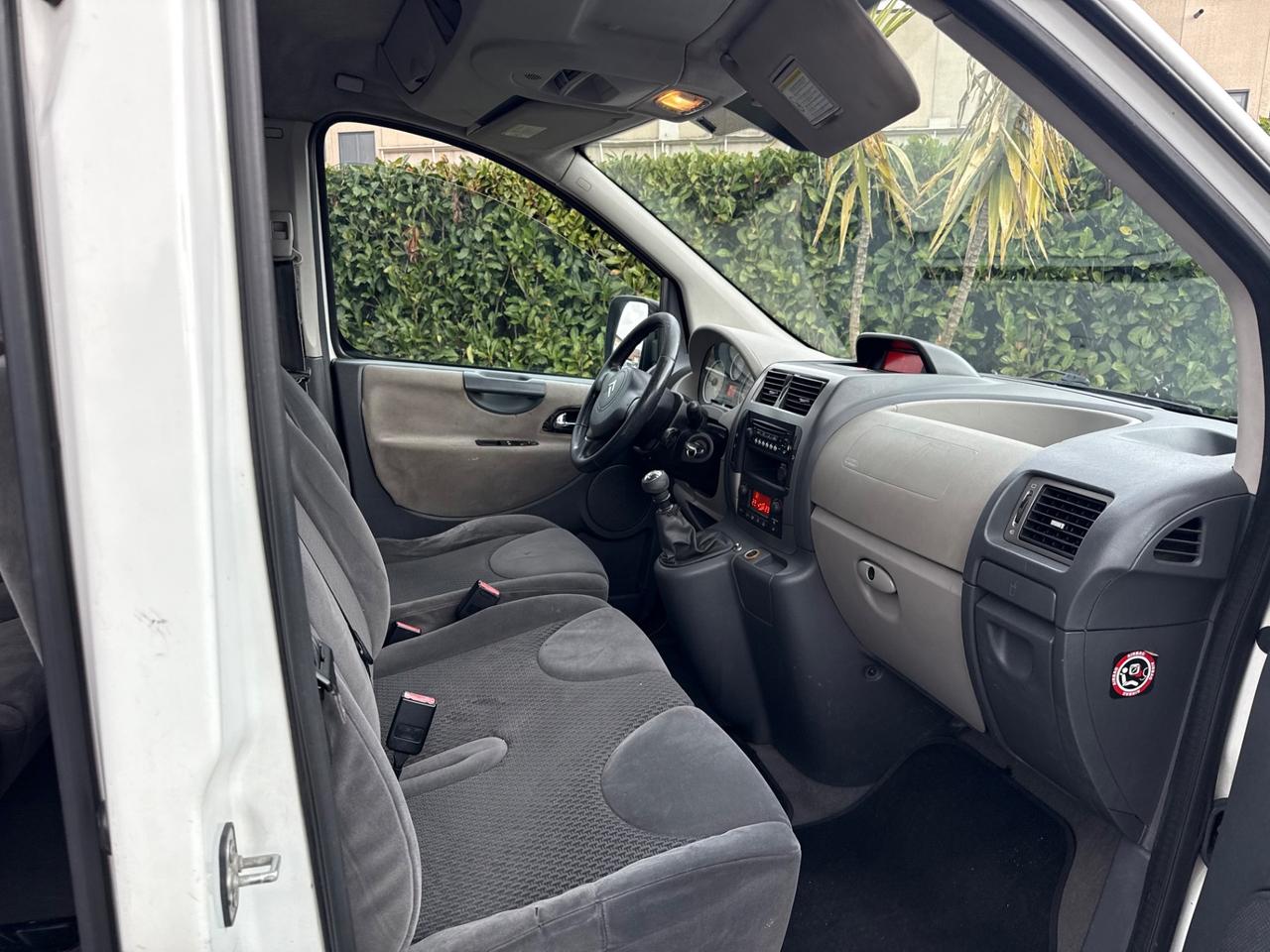 Citroen Jumpy 2.0 HDi/120CV 9 POSTI