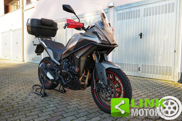 MOTO MORINI X-Cape 650 - 2023 - UNIPROPRIETARIO SOLO 3400 KM + ACCESSORI