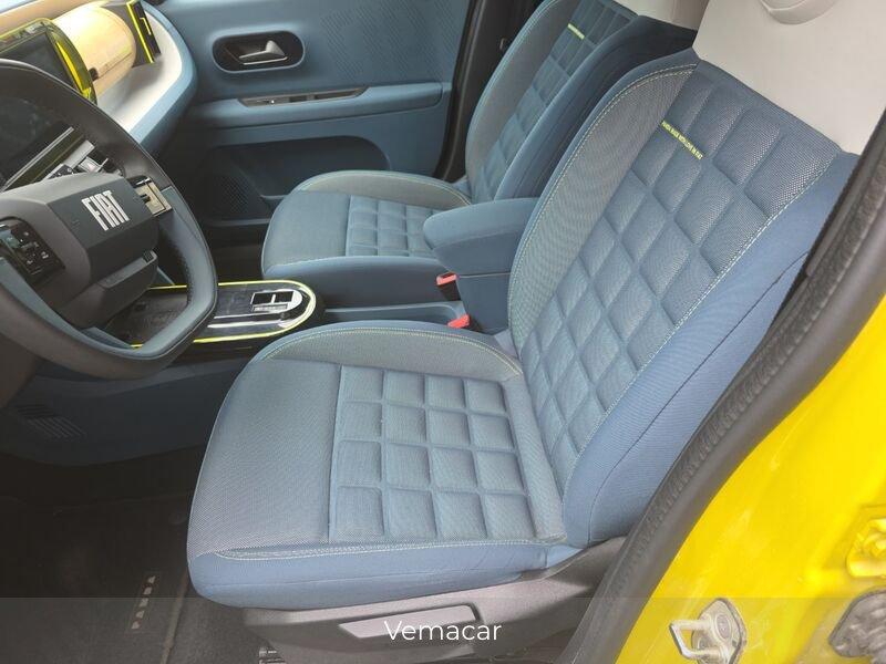 FIAT Grande Panda Elettrica La Prima 15mila km iva esposta