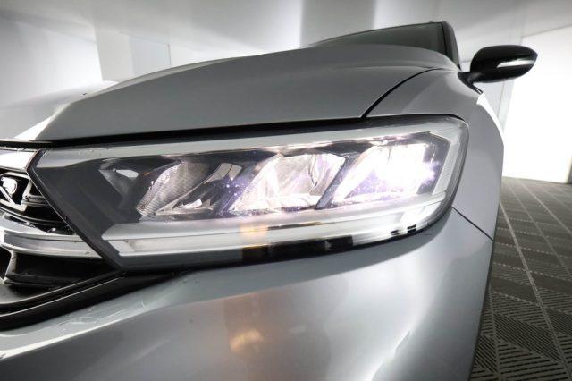 VOLKSWAGEN T-Roc T-Roc 1.5 TSI ACT DSG R-Line