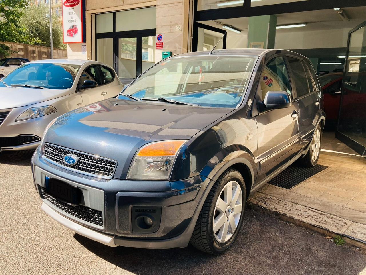 Ford Fusion 1.4 TDCi - IDEALE X NEOPATENTATI - 2010
