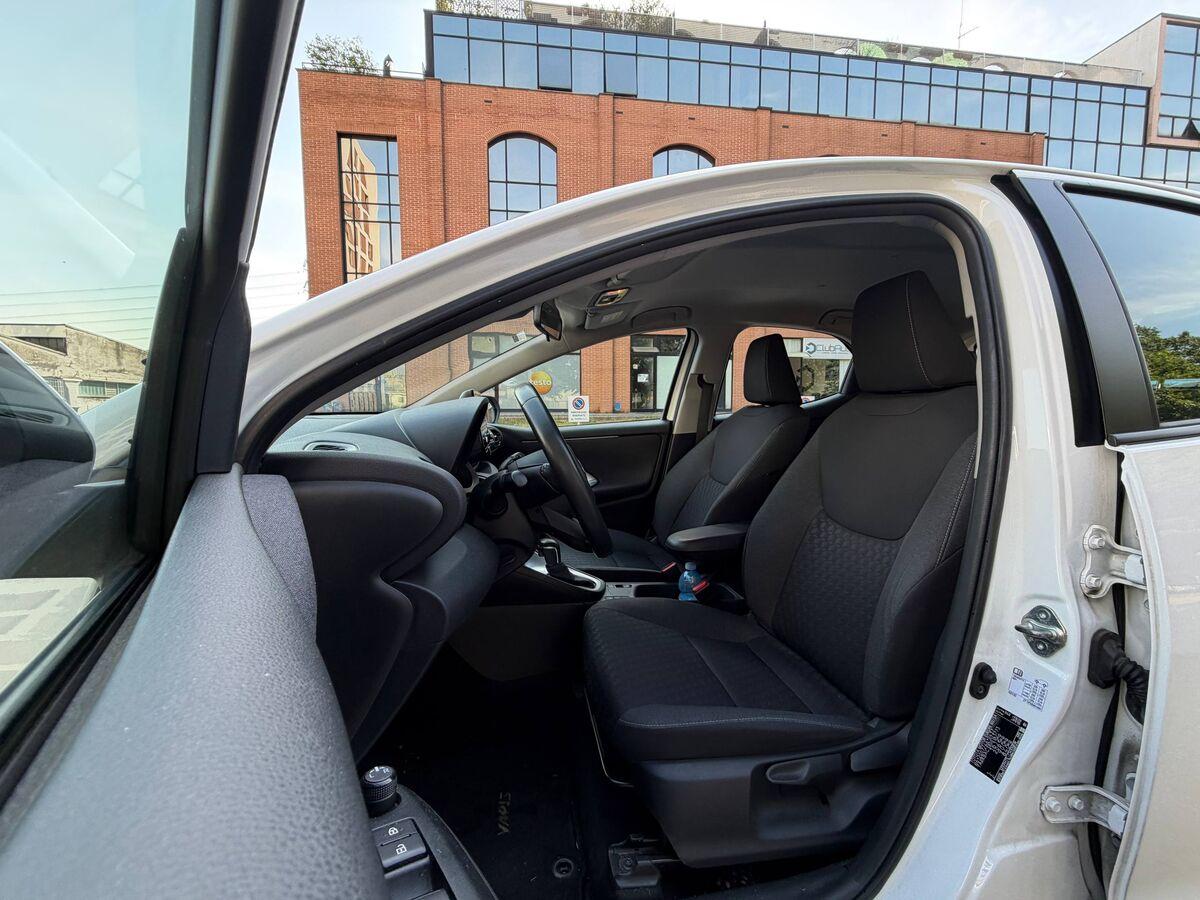 Toyota Yaris 1.5h Active