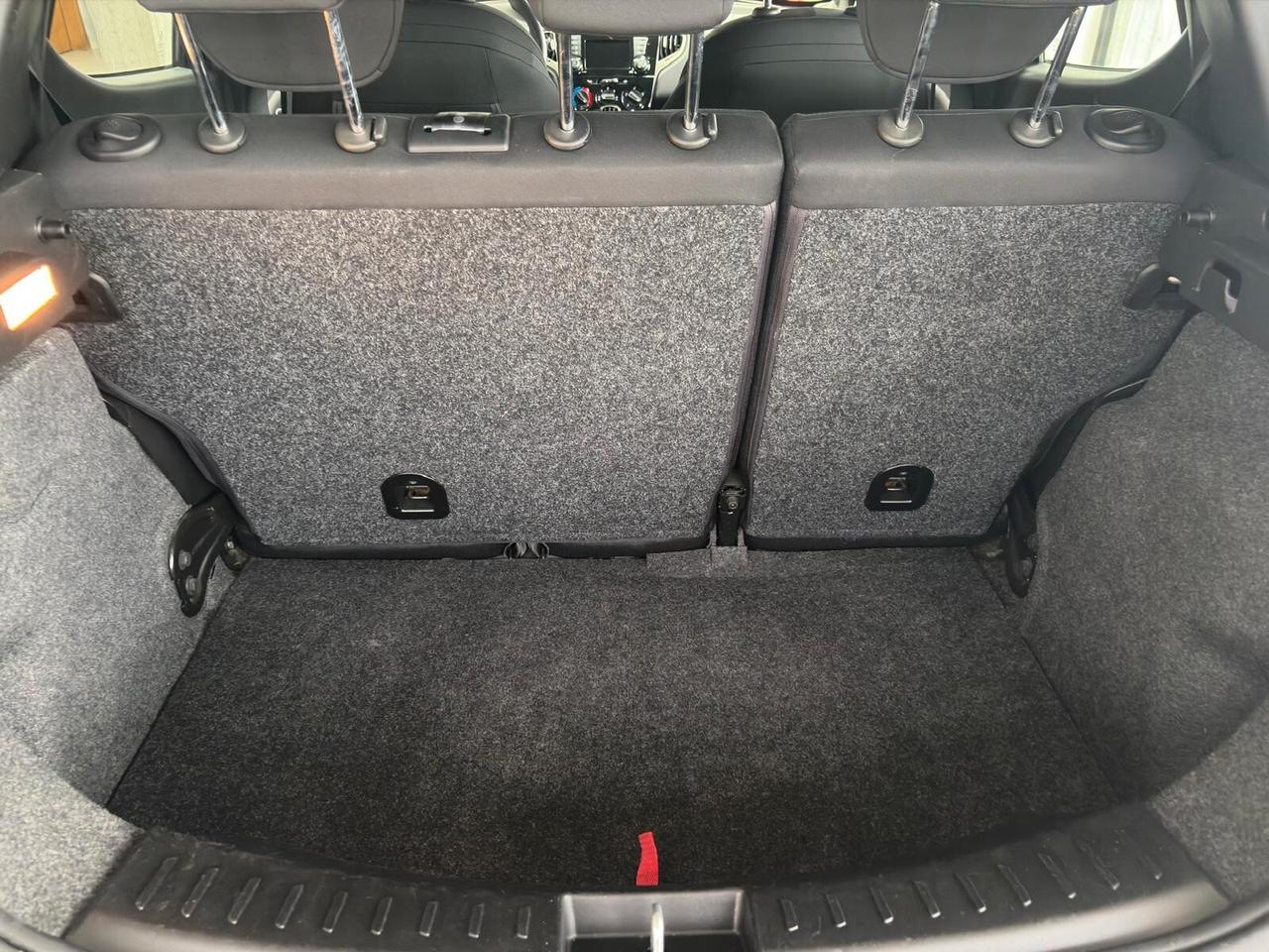 Lancia Ypsilon 1.2 BENZINA 69CV