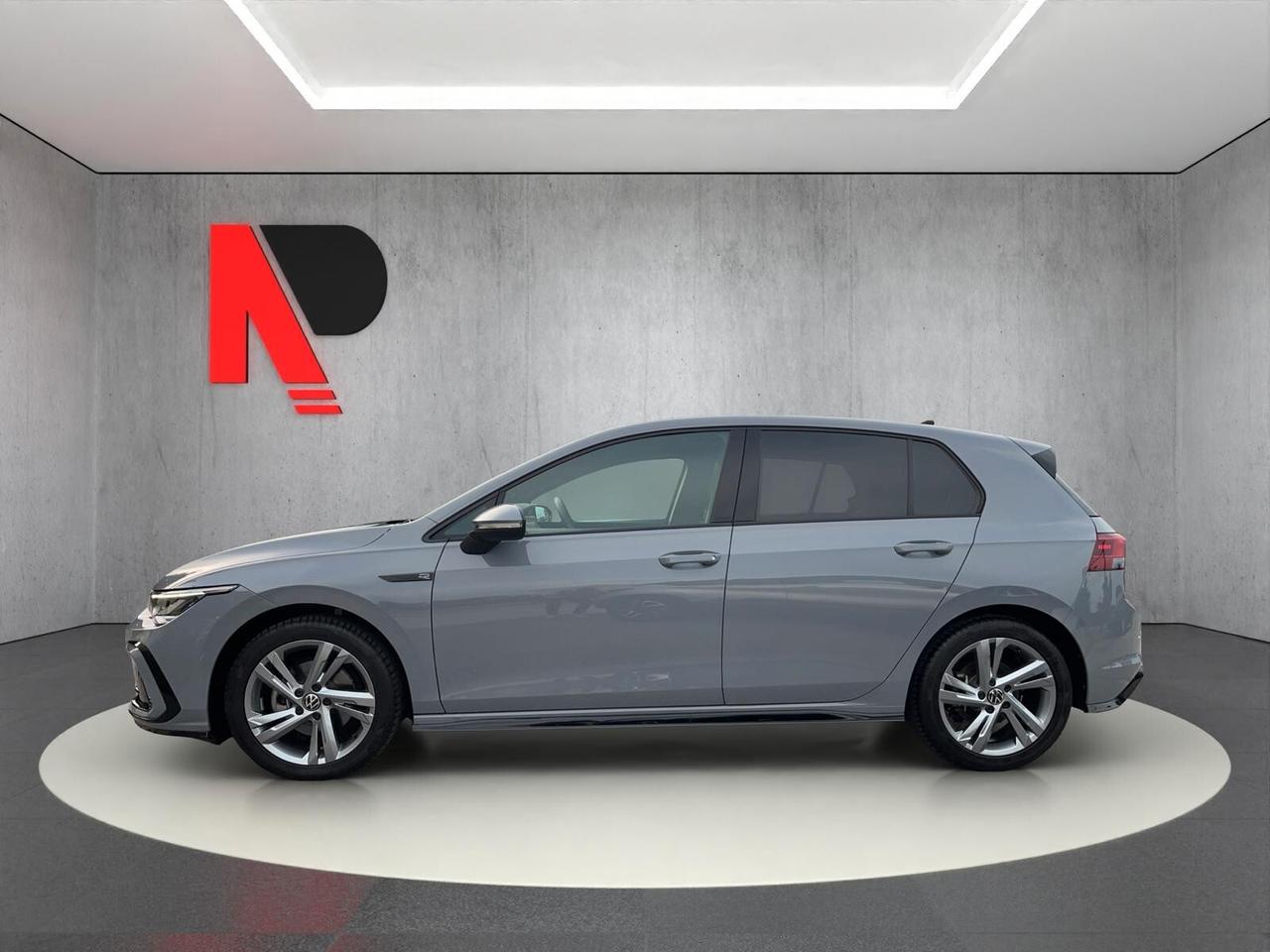 Volkswagen Golf 1.5 eTSI 115 CV DSG R-Line
