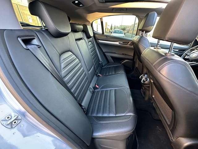 Alfa Romeo Stelvio 2.2 AT8 Q4 Veloce 210cv