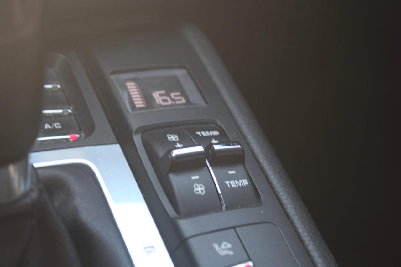 Porsche Macan 2.0 Tua A SOLI 561€ al mese Anticipo Zero