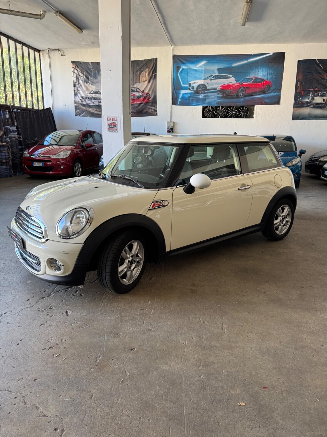 Mini 1.6 16V One (55kW)