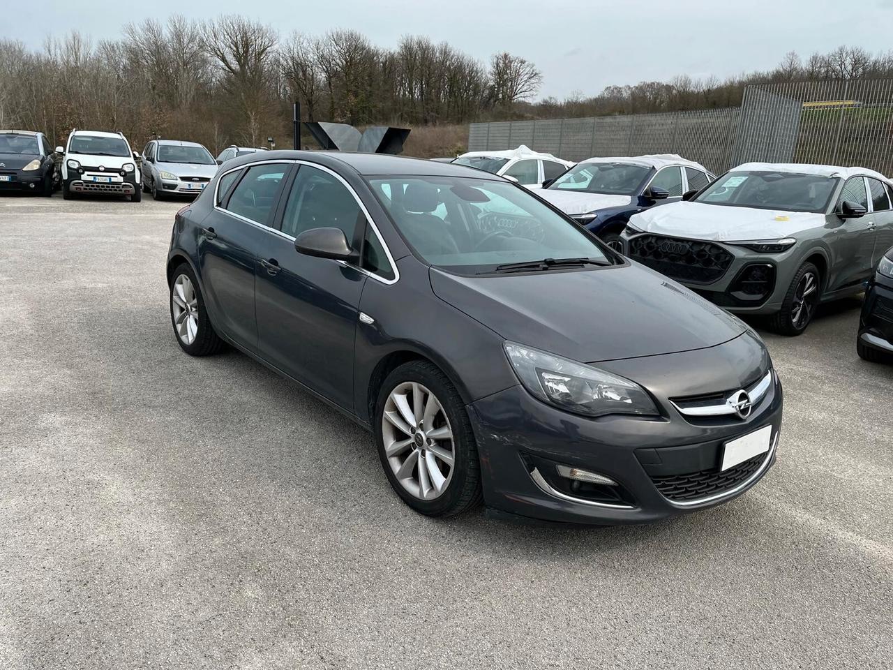 Opel Astra 1.7 CDTI 110CV 5 porte