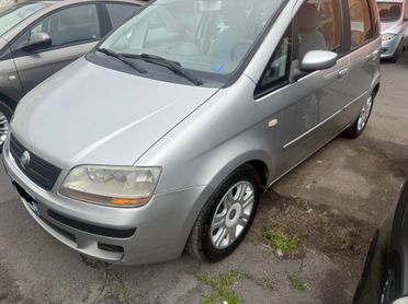 Fiat Idea 1.4 16V Actual anno 2004