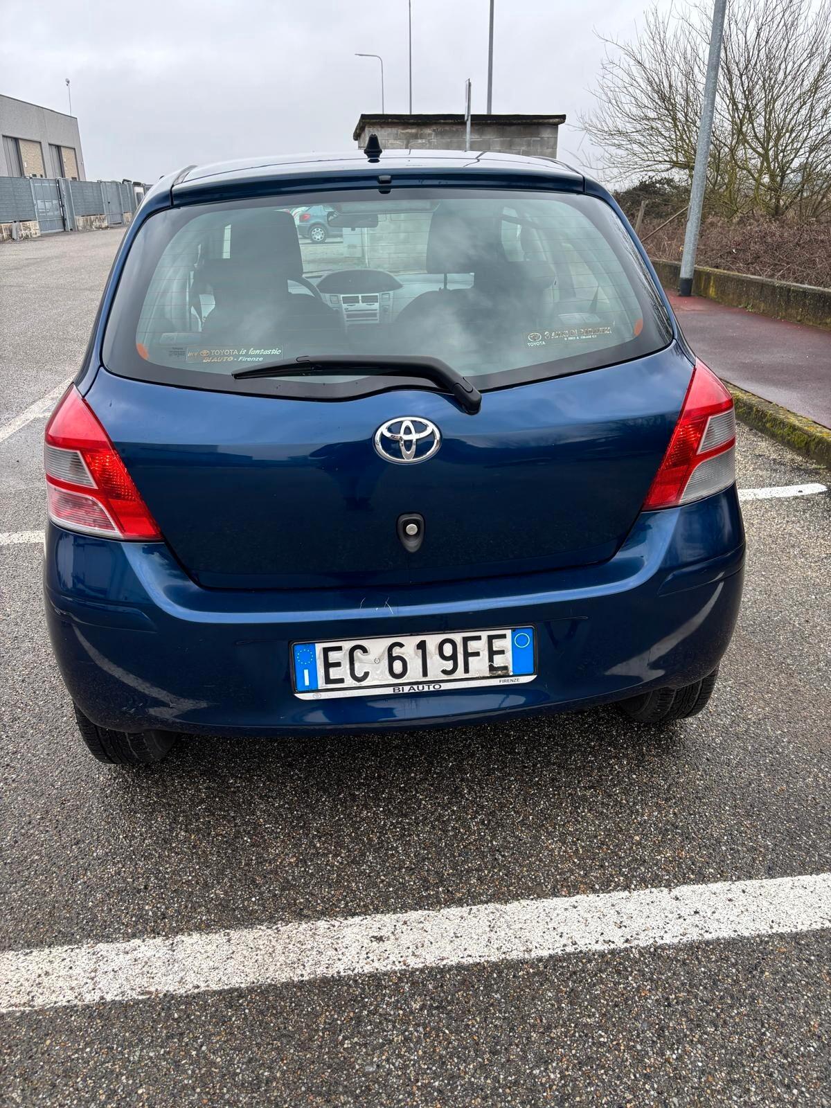 Toyota Yaris 1.0 5 porte Sol TAGLIANDATA TOYOTA CHILOMETRI CERTIFICATI