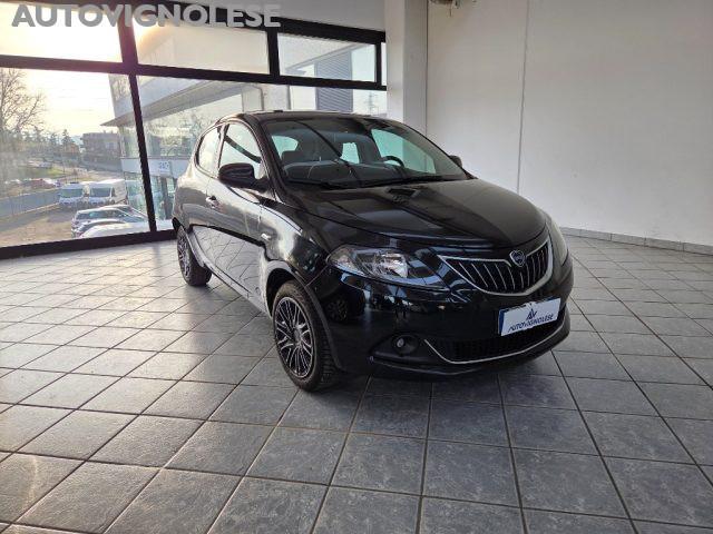 LANCIA Ypsilon 1.0 FireFly 5 porte S&S Hybrid Gold-5 POSTI