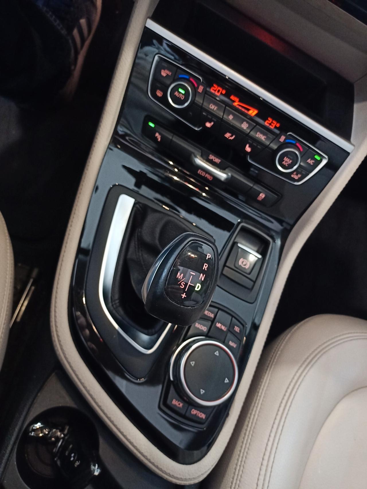 BMW 220 220d Active Tourer xdrive Luxury auto*