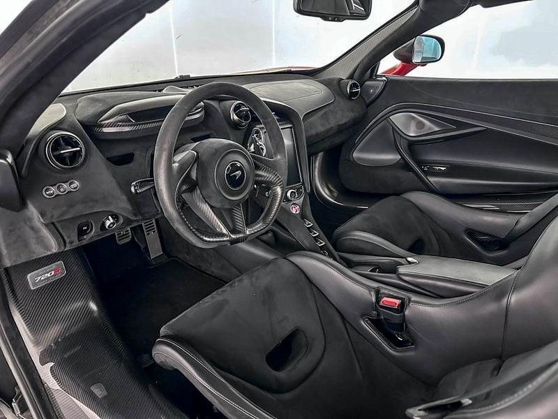 McLaren 720S Coupe - McLaren Milano