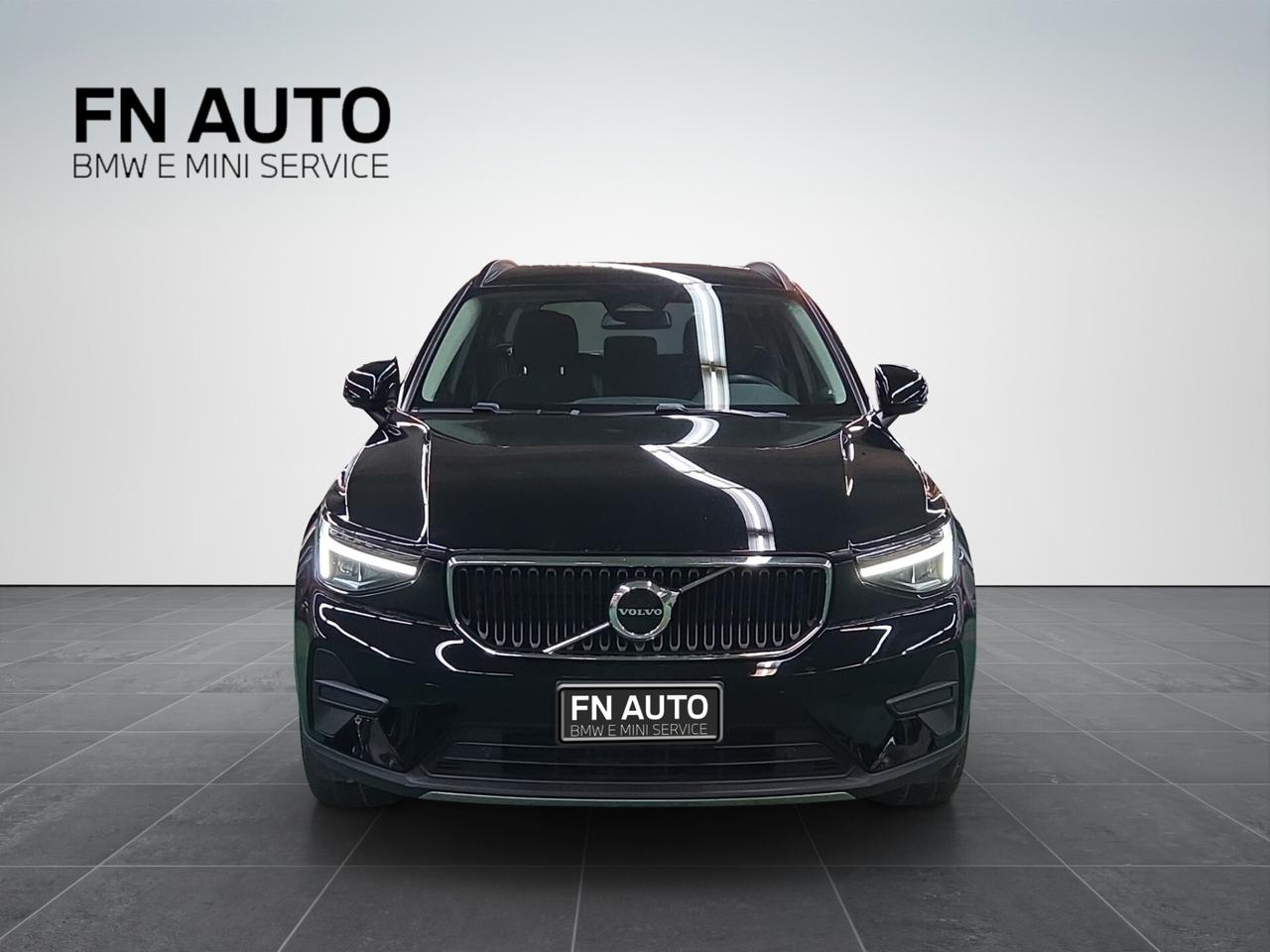 Volvo XC40 B3 automatico Essential