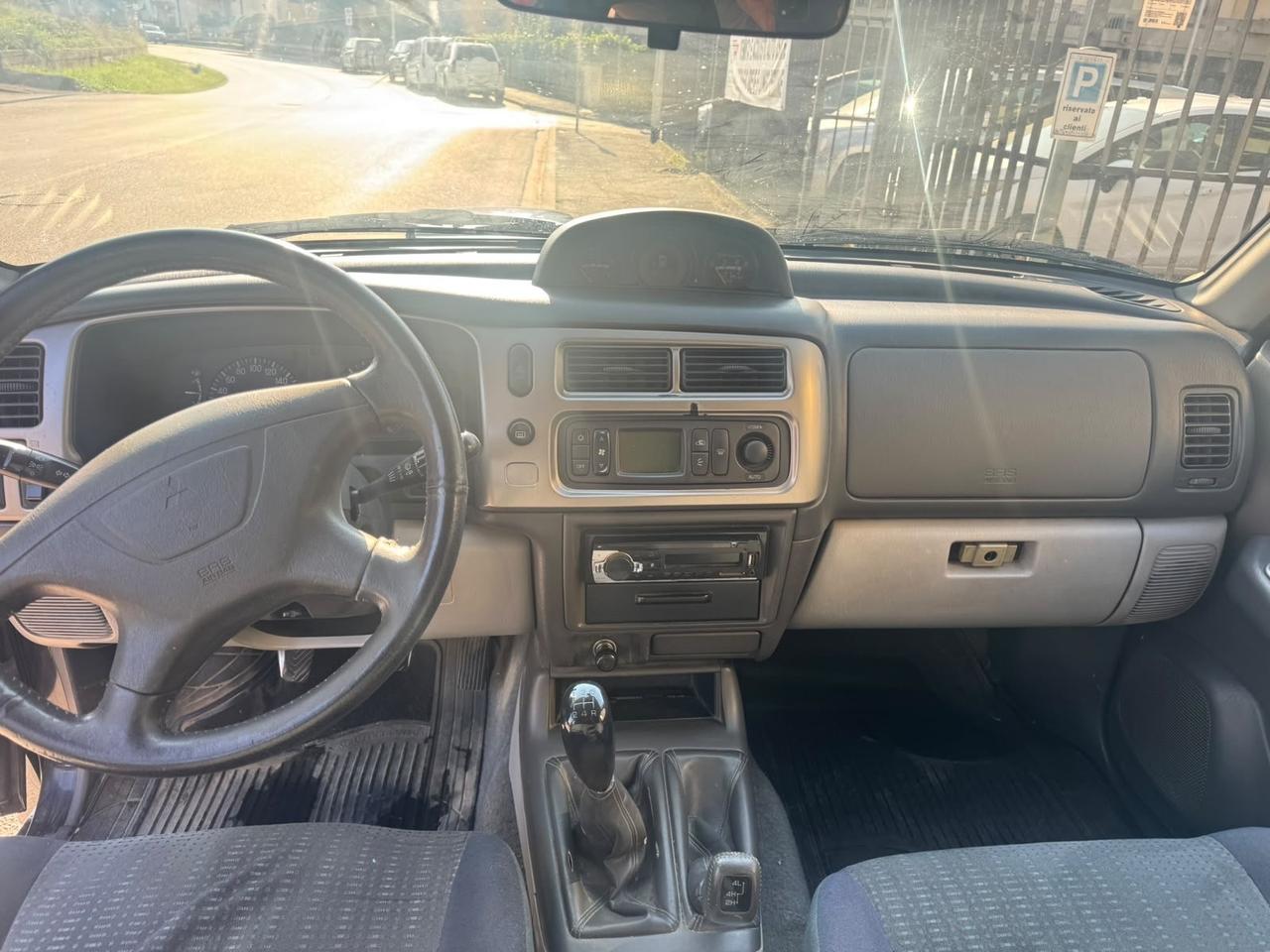 Mitsubishi Pajero Sport 2.5 TDI Invite