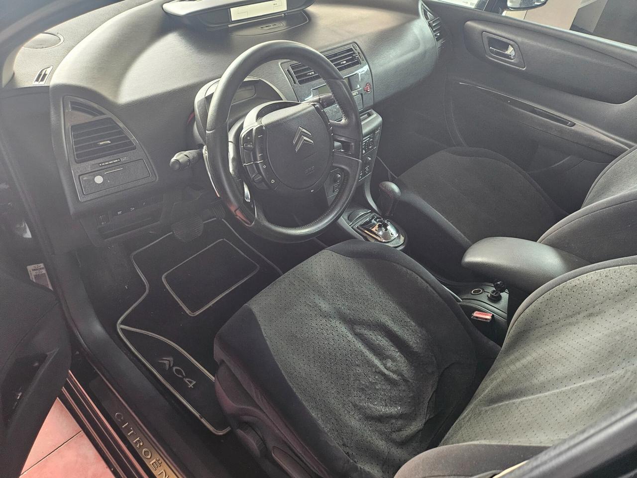 Citroen C4 1.6 HDi 110 Exclusive cambio automatico
