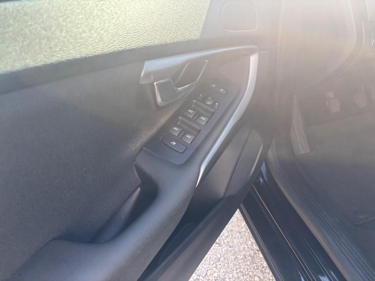 Volvo V40 D2 Momentum
