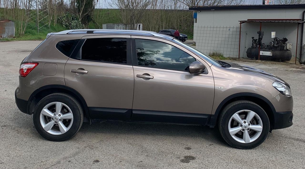 Nissan Qashqai 1.5 dCi DPF Tekna