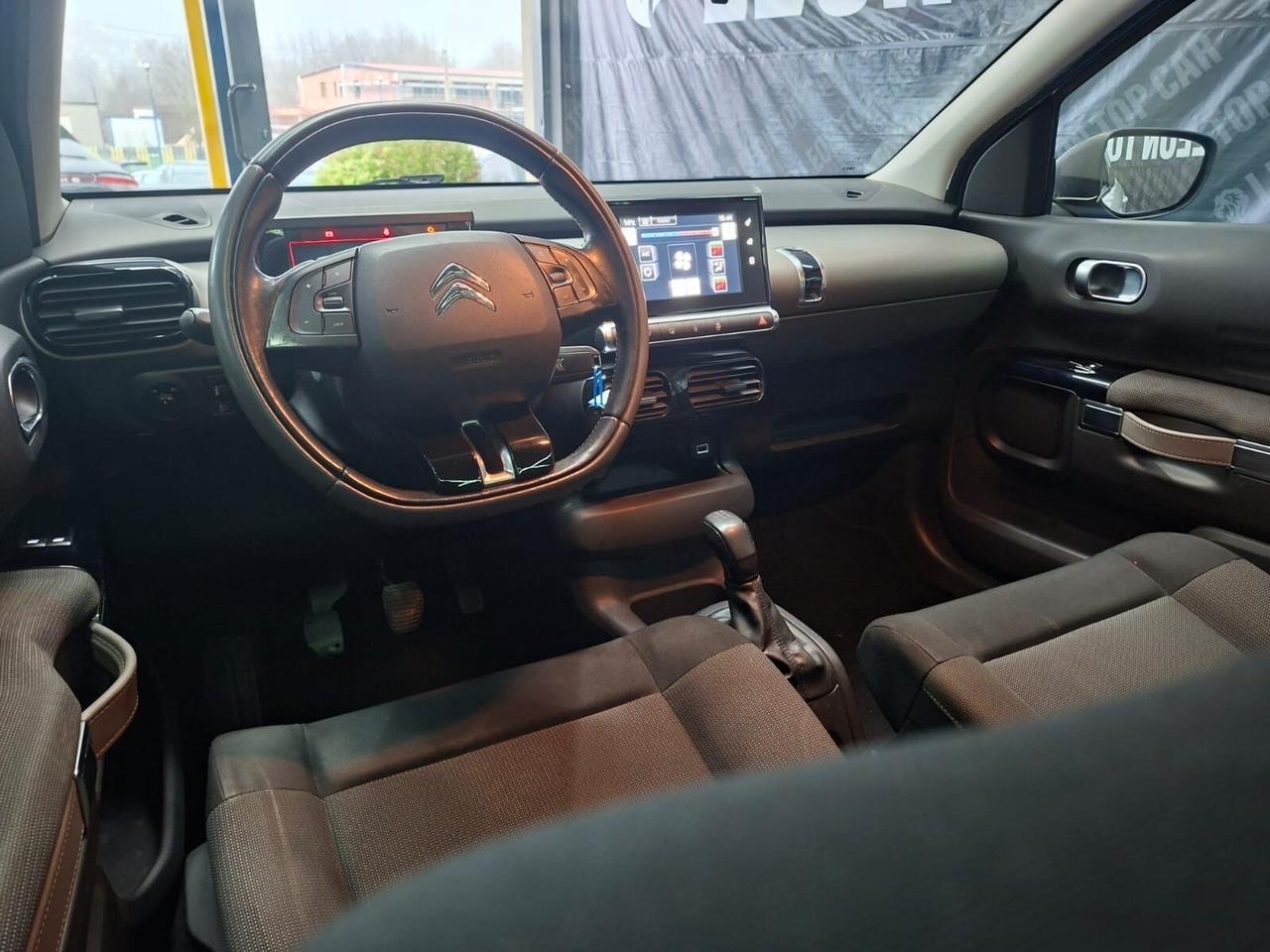 Citroen C4 Cactus tetto in vetro bianco perlato full