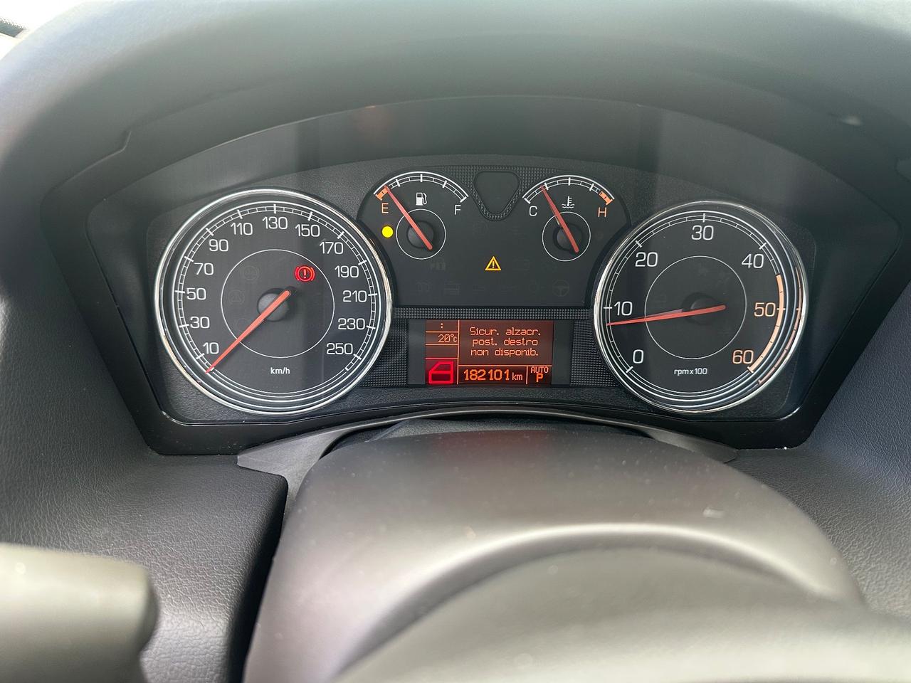 Fiat Croma 1.9 Multijet 2008 automatica